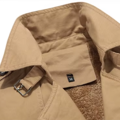 Trench-coat matelassé élégant