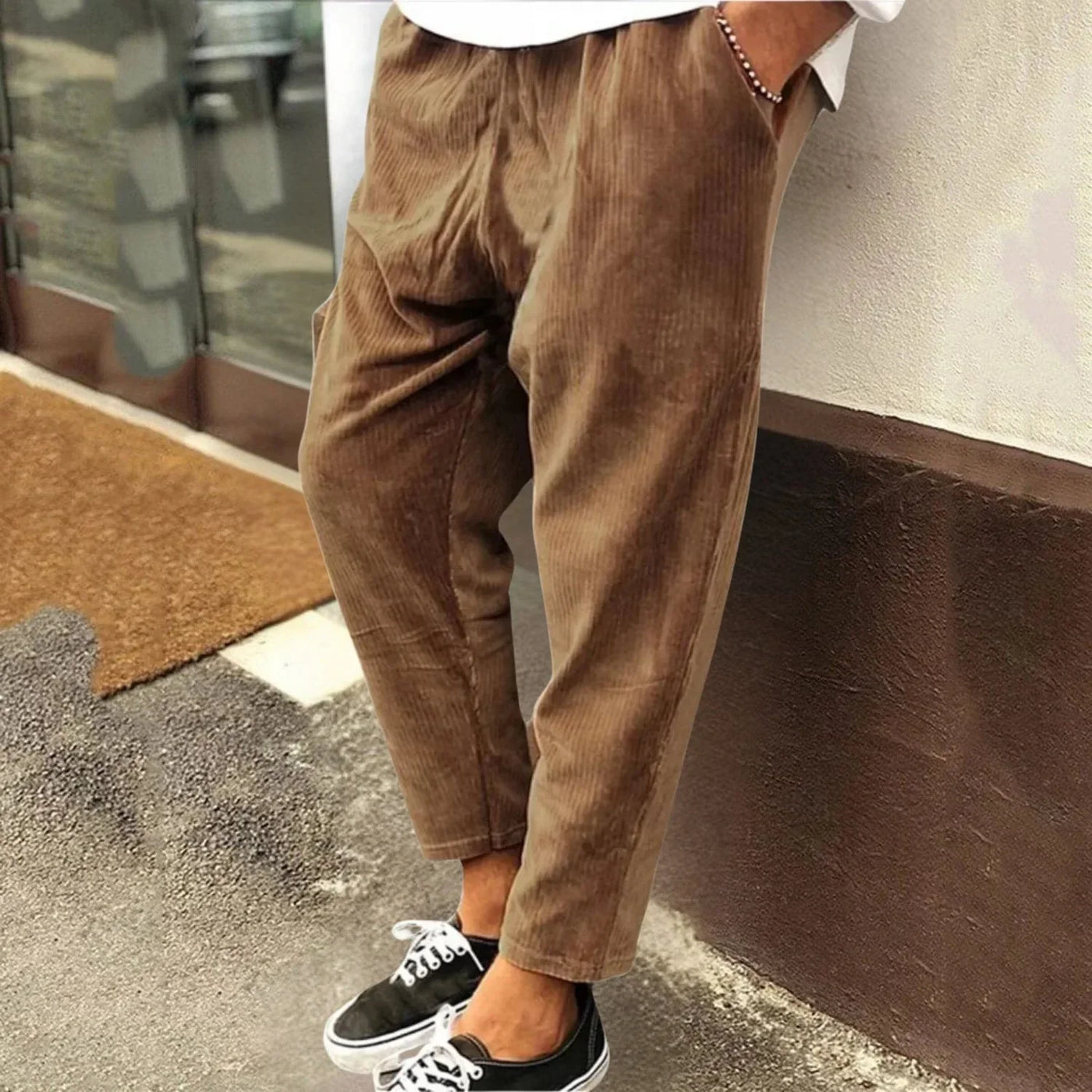 Pantalon en velours côtelé élégant